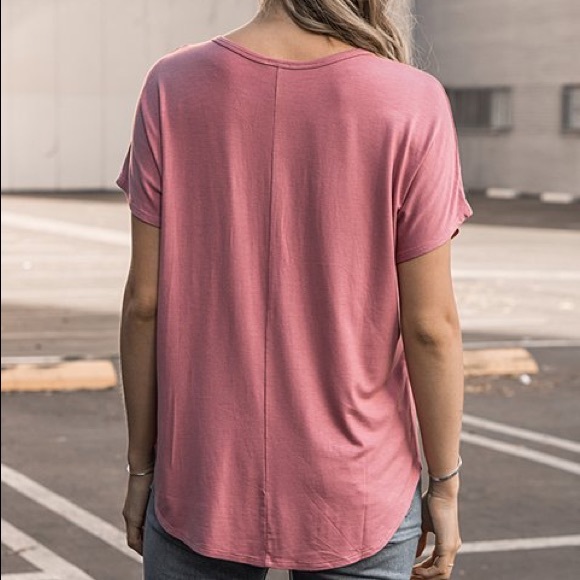 Mauve Button Up V-Neck Pocket Tee - Picture 5 of 5